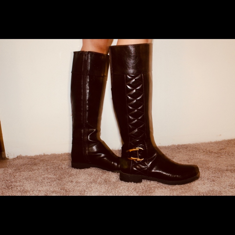 High knee boots